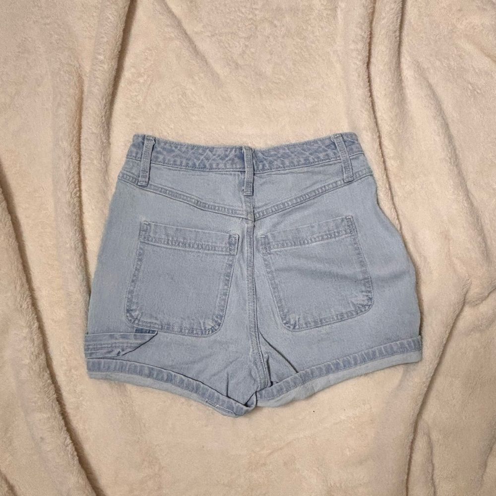 Universal Thread Highest Rise MIDI Shorts - Picture 2 of 4